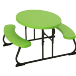 Mesa de Picnic Infantil plegable LIFETIME diseno oval color verde limon.